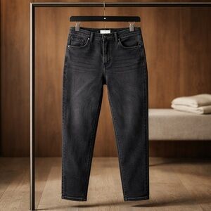 Levi Strauss & Co. High Waist Mom Jeans Dark Wash | Size 28 Vintage Style